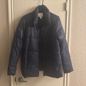 Women’s Old Navy puffer jacket, navy blue